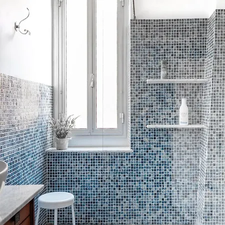 Apartment Designer In The Center Of